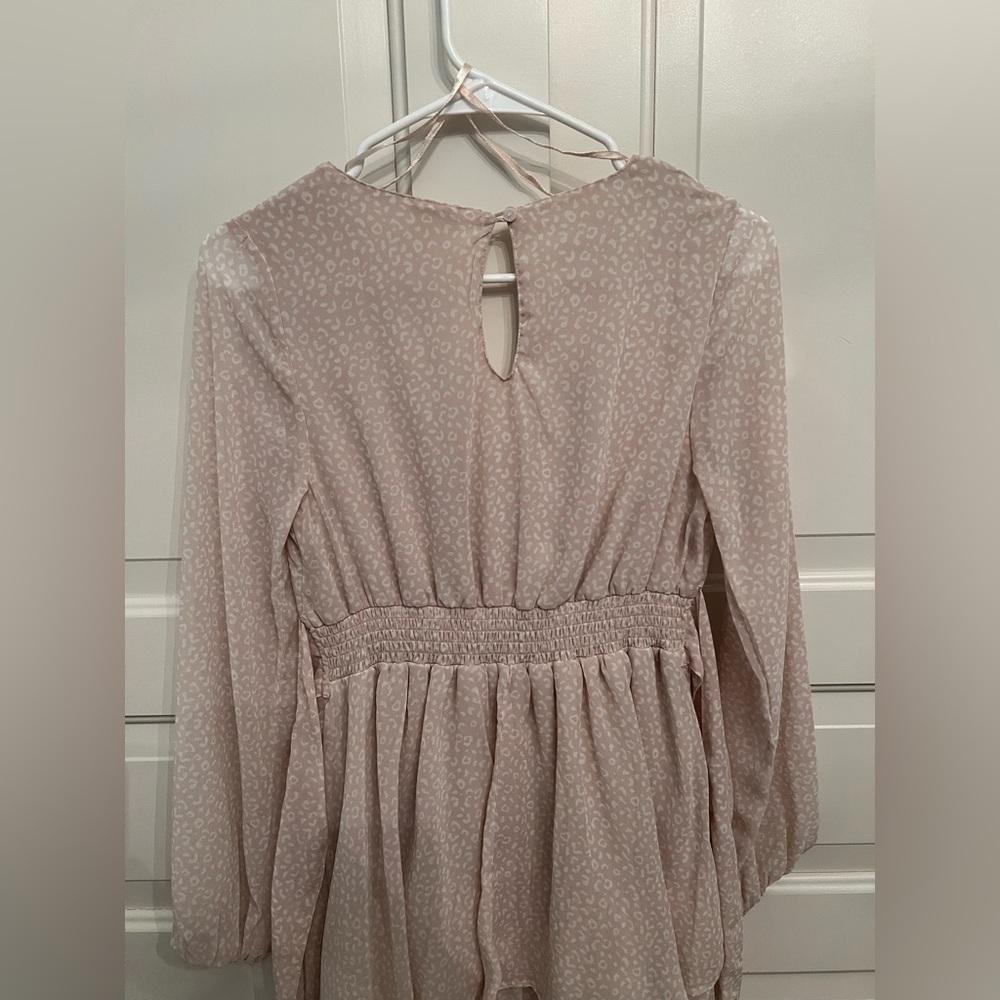 Pretty Tan leopard print dress!